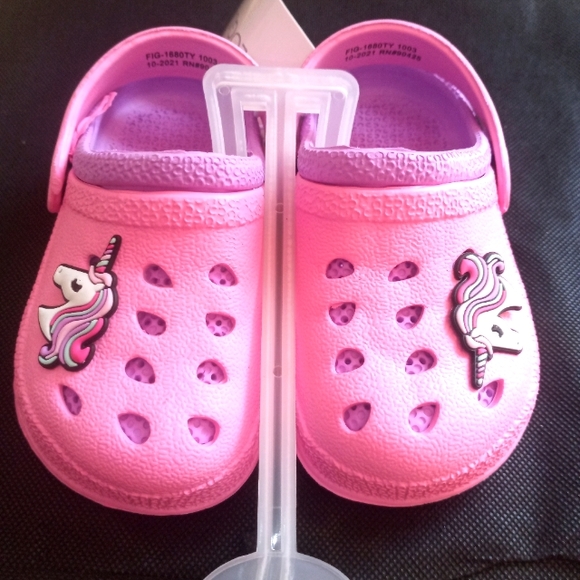 Unicorn shoes sandals 5/6 or 7/8 ( box  AS ) - Picture 1 of 4